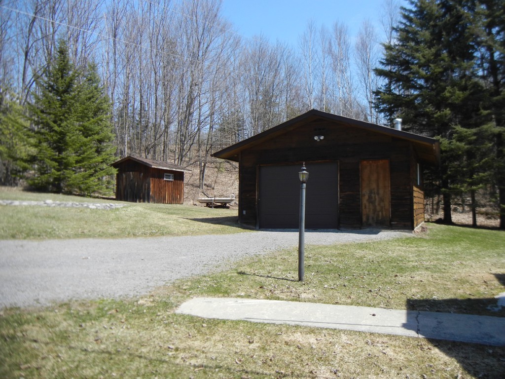 35 FITCH LANE, North Kawartha, Ontario, Canada