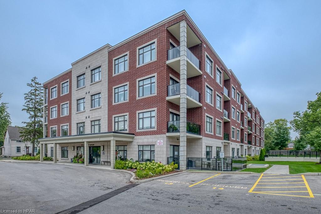 255 JOHN Street N Unit# 109, Stratford Ontario, Canada