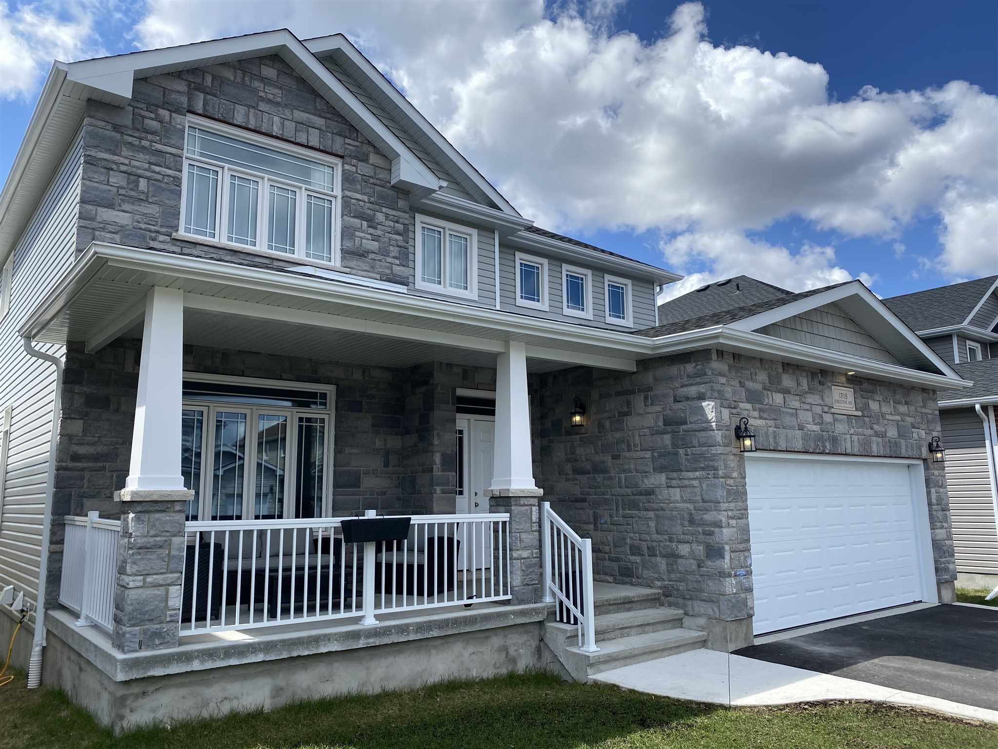 1718 Executive Avenue, Kingston Ontario, Canada