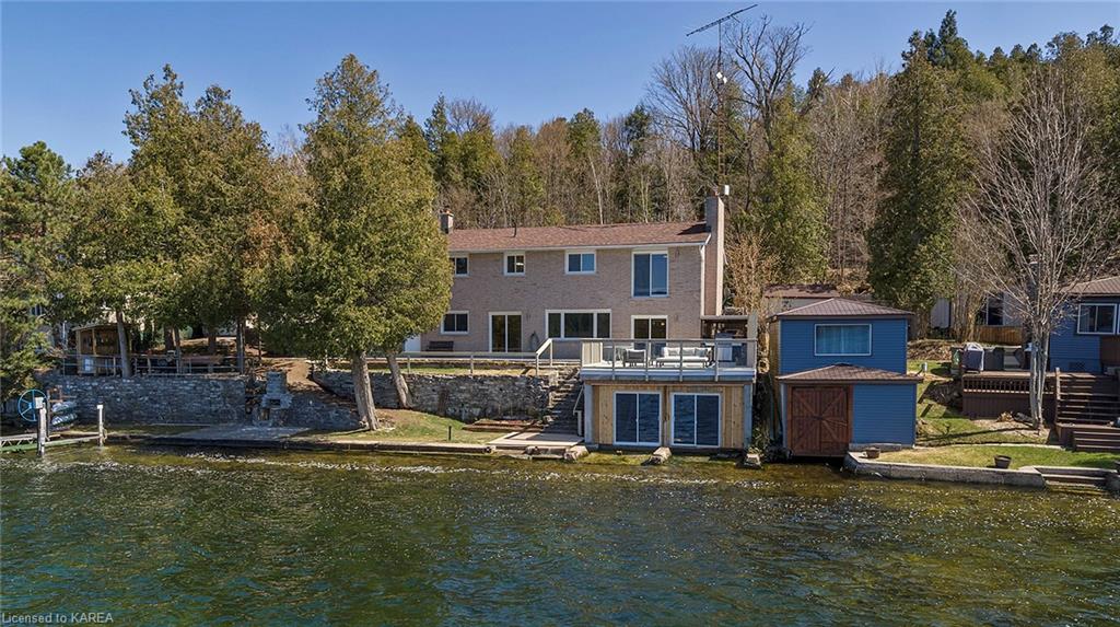 1103 HERON Lane, Inverary Ontario, Canada