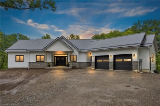 2405 CROW LAKE Road, Sharbot Lake Ontario, Canada