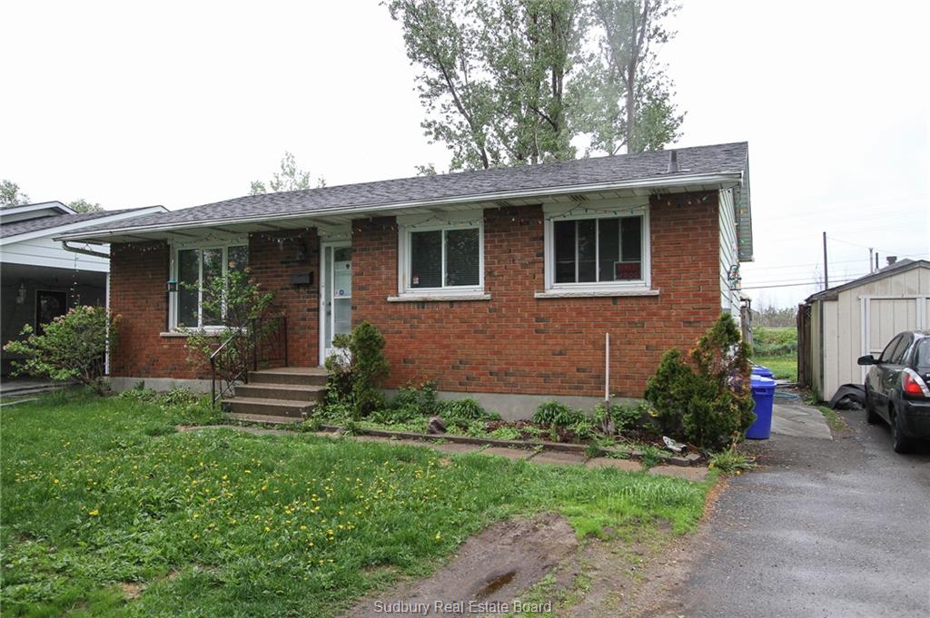 2094 Elderwood Drive, Sudbury Ontario, Canada