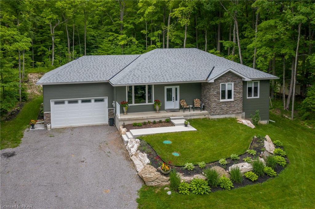 86 FORESTVIEW Drive, Buckhorn Ontario, Canada