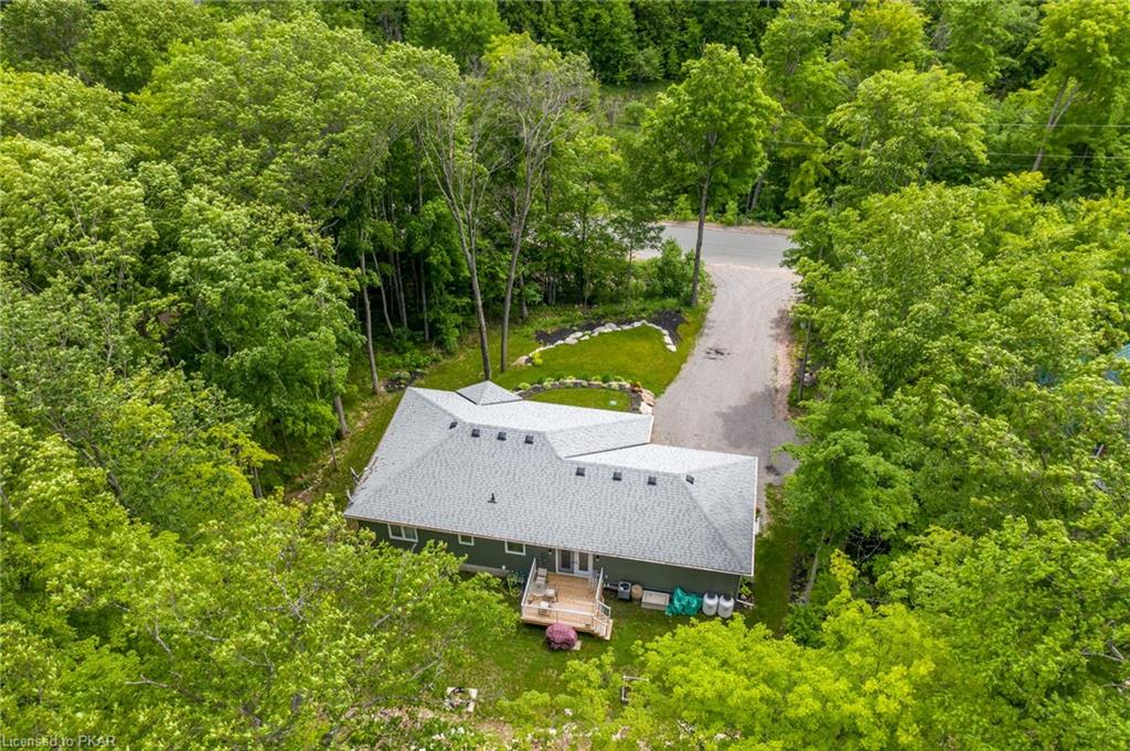 86 FORESTVIEW Drive, Buckhorn Ontario, Canada
