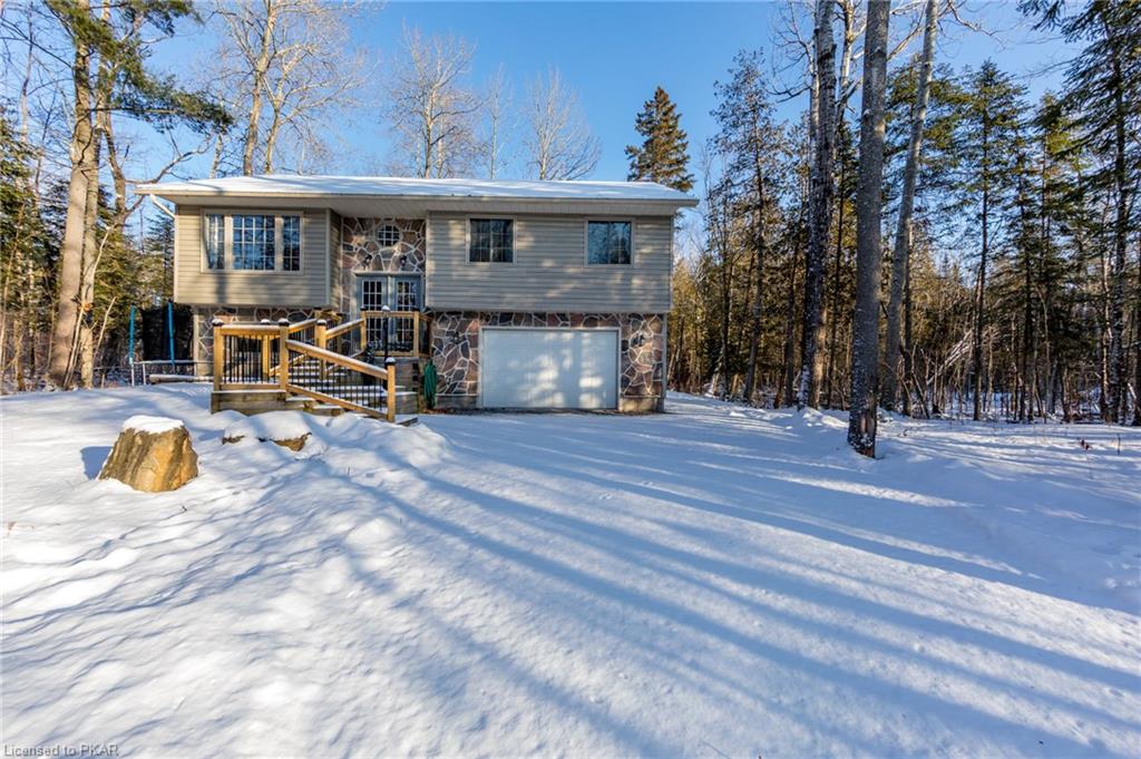 135 JULIAN LAKE Road, North Kawartha Township Ontario, Canada
