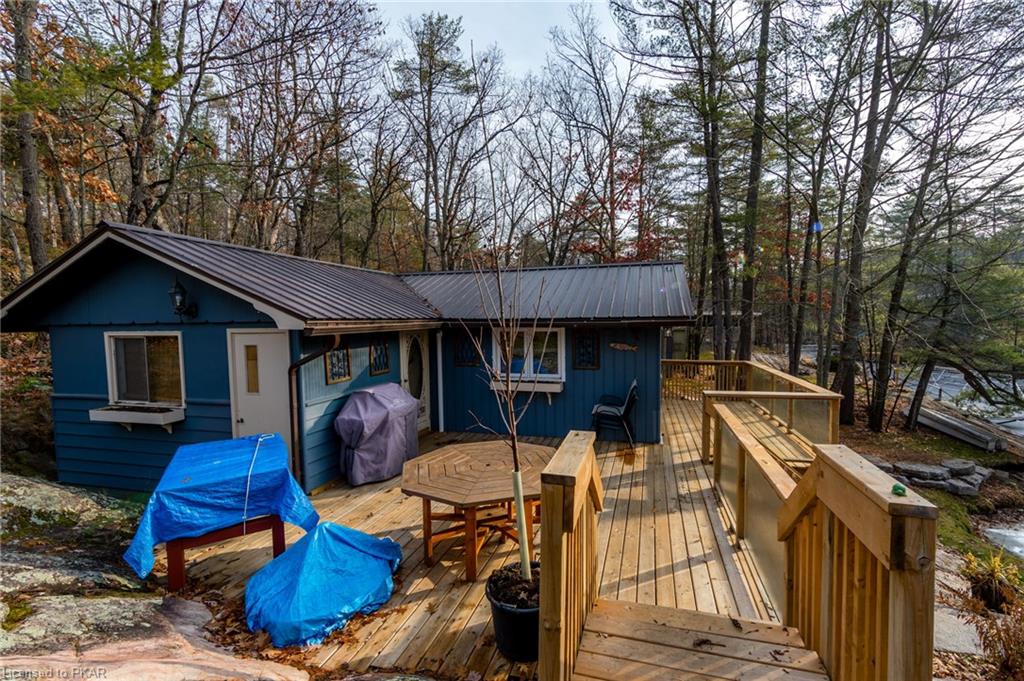 3582 HORSESHOE Lane, Lakefield Ontario, Canada