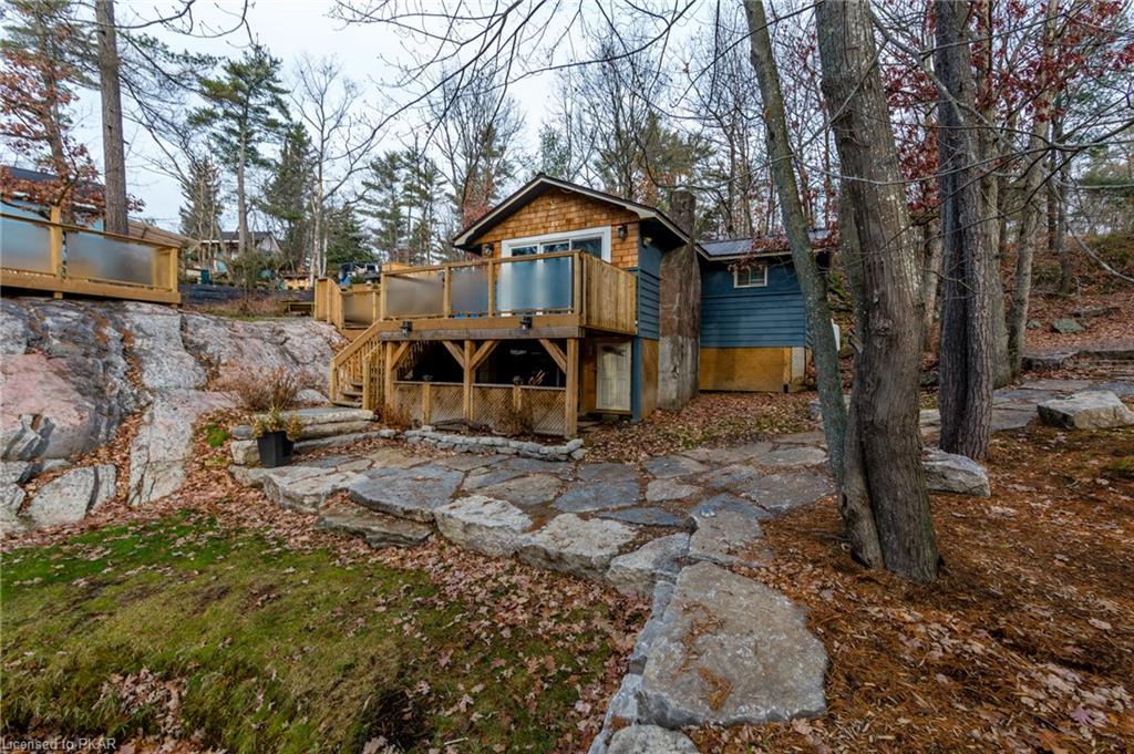 3582 HORSESHOE Lane, Lakefield Ontario, Canada