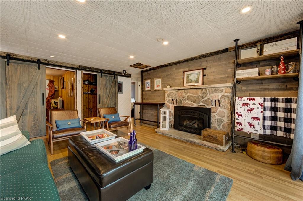 3582 HORSESHOE Lane, Lakefield Ontario, Canada