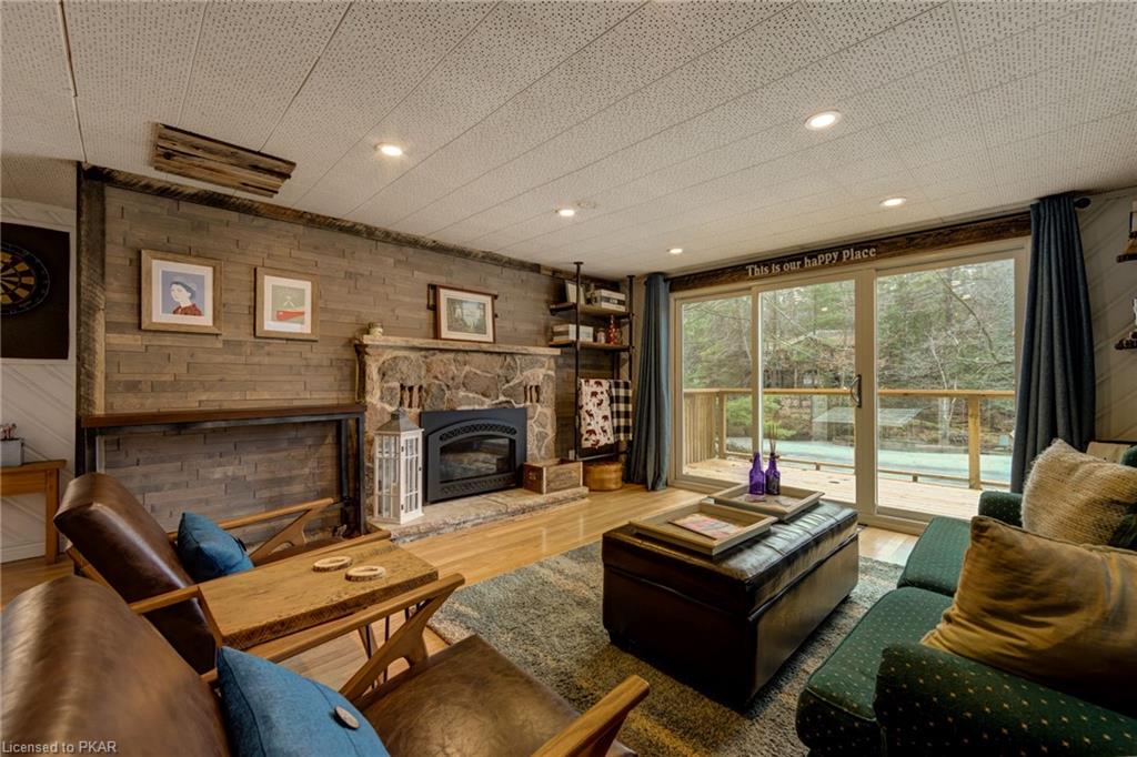 3582 HORSESHOE Lane, Lakefield Ontario, Canada