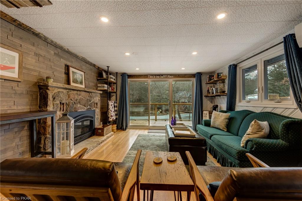 3582 HORSESHOE Lane, Lakefield Ontario, Canada