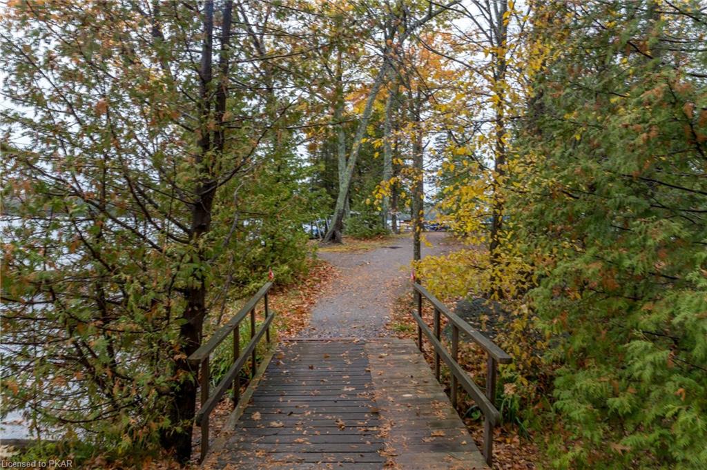 65 SUGARBUSH Boulevard, Buckhorn Ontario, Canada