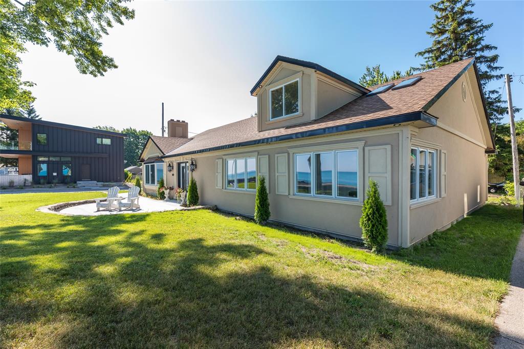 2681 OLD LAKESHORE Road, Sarnia Ontario, Canada