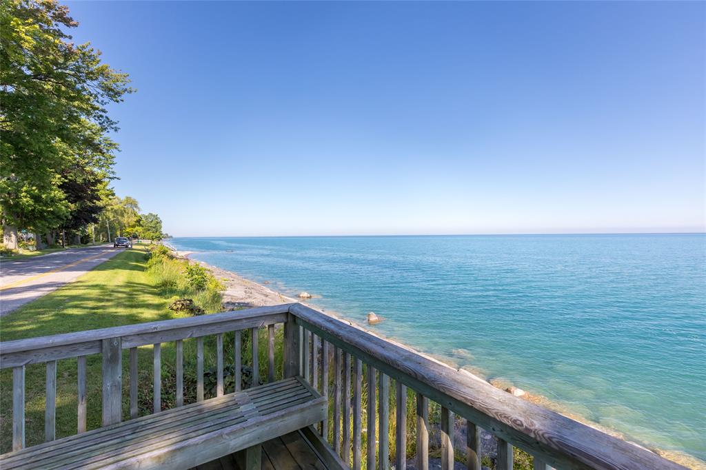 2681 OLD LAKESHORE Road, Sarnia Ontario, Canada