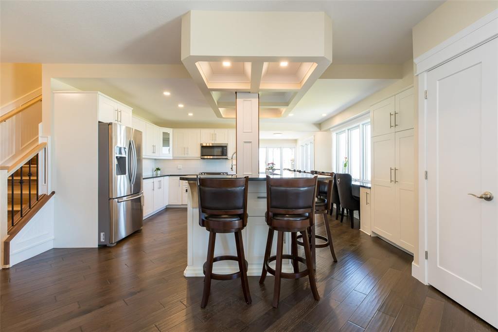2681 OLD LAKESHORE Road, Sarnia Ontario, Canada