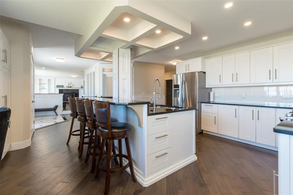 2681 OLD LAKESHORE Road, Sarnia Ontario, Canada