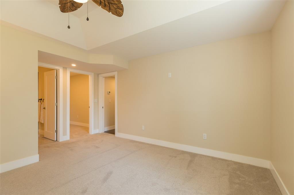 2681 OLD LAKESHORE Road, Sarnia Ontario, Canada