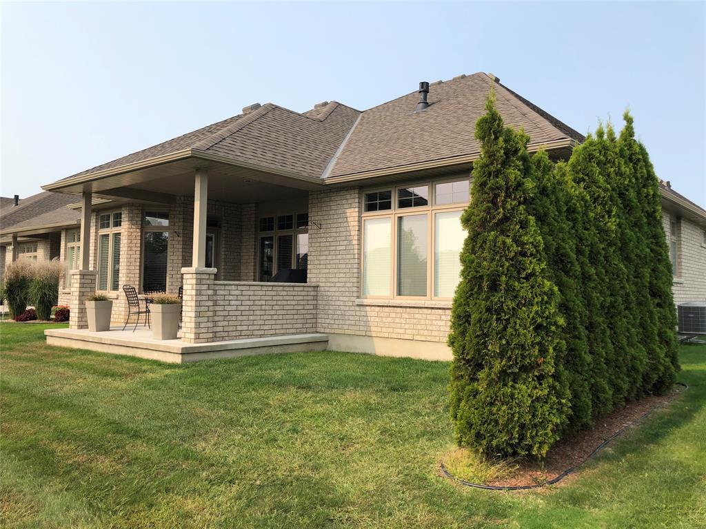 1062 MIKE WEIR Drive Unit# 80, Sarnia Ontario, Canada