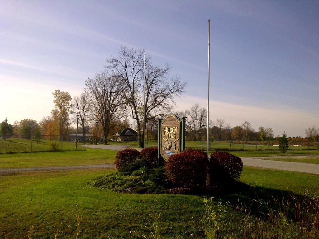1062 MIKE WEIR Drive Unit# 80, Sarnia Ontario, Canada