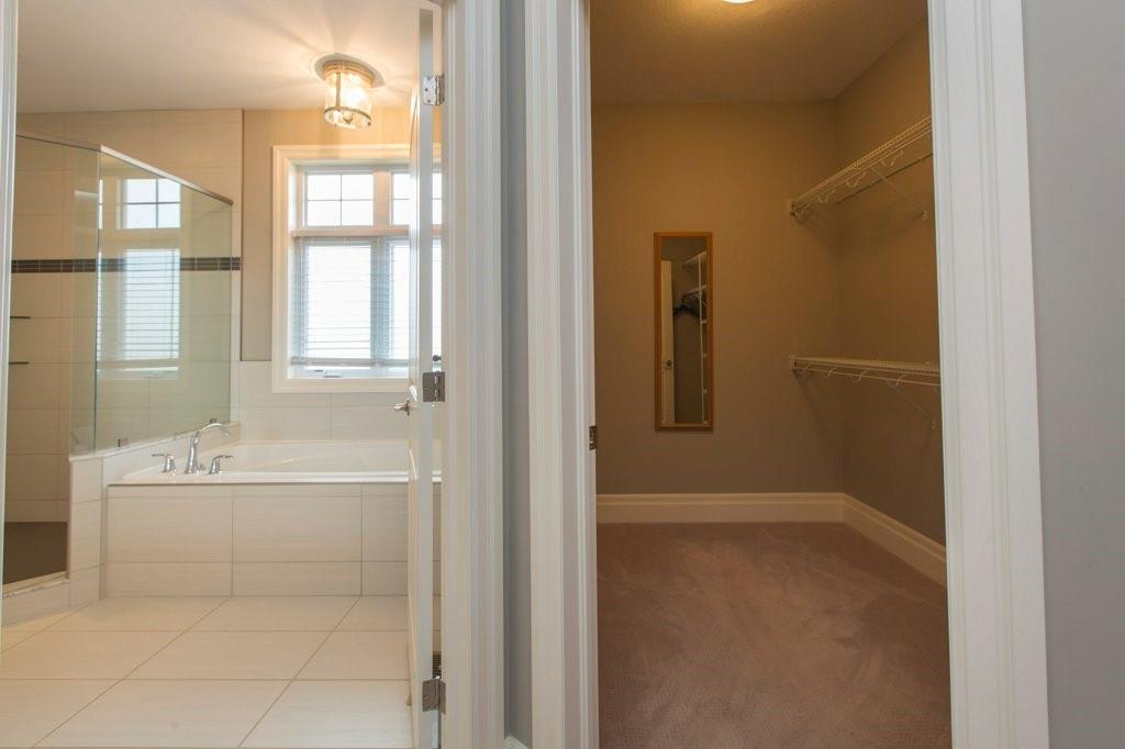 1062 MIKE WEIR Drive Unit# 80, Sarnia Ontario, Canada