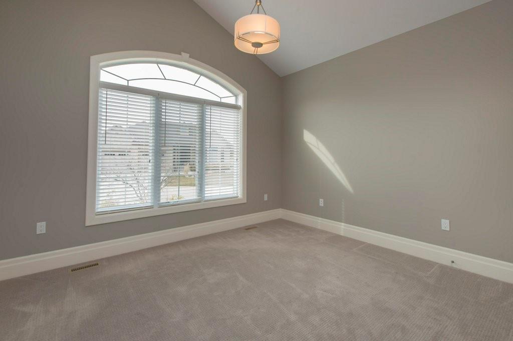 1062 MIKE WEIR Drive Unit# 80, Sarnia Ontario, Canada