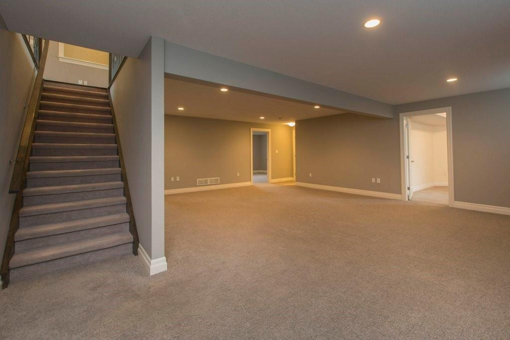 1062 MIKE WEIR Drive Unit# 80, Sarnia Ontario, Canada