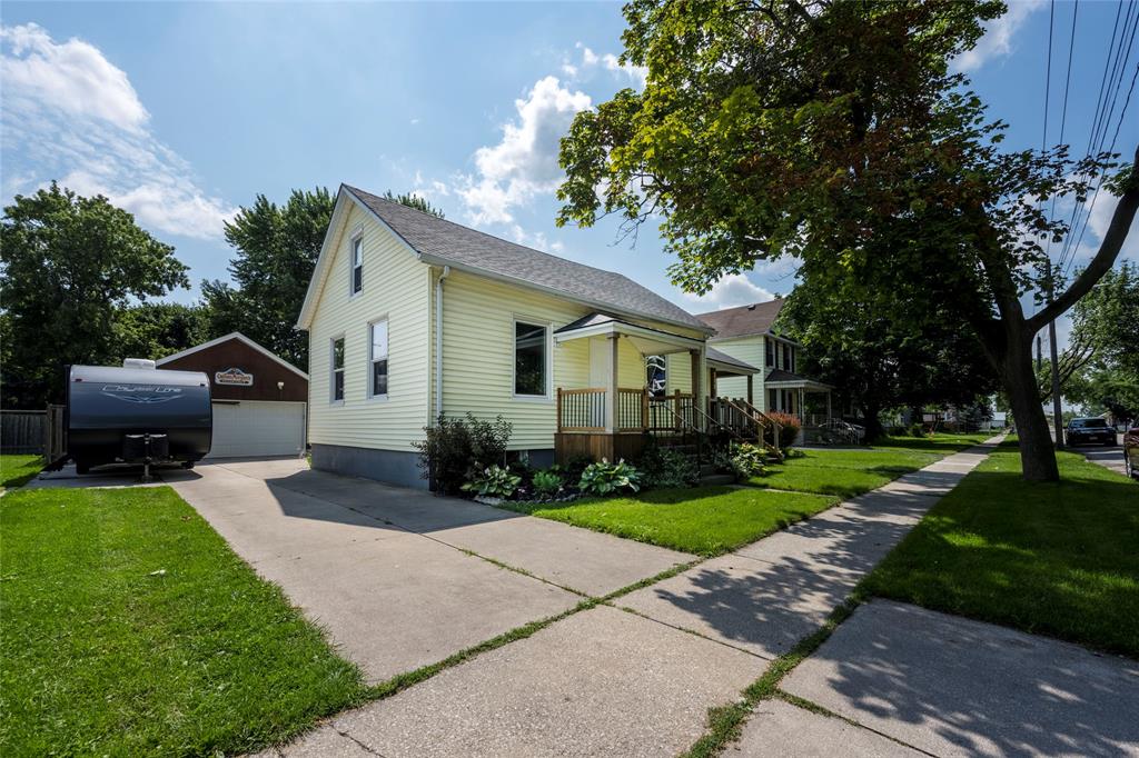 380 RUSSELL Street South, Sarnia, Ontario, Canada