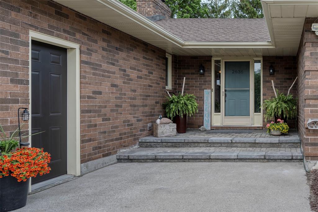 2636 WESTGATE Crescent, Sarnia, Ontario, Canada