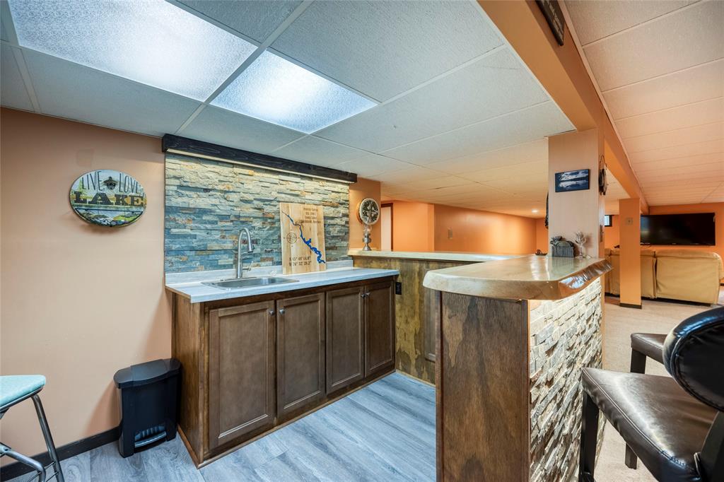 2636 WESTGATE Crescent, Sarnia, Ontario, Canada