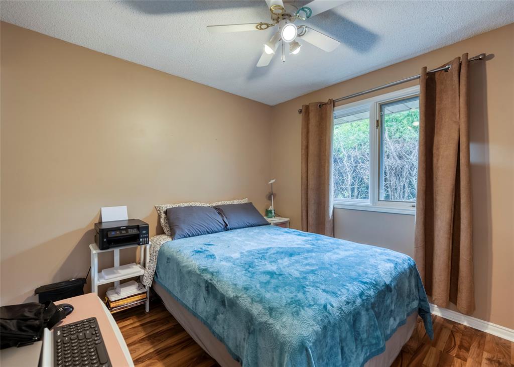 2636 WESTGATE Crescent, Sarnia, Ontario, Canada
