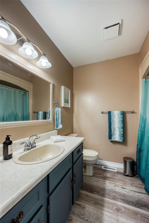 2636 WESTGATE Crescent, Sarnia, Ontario, Canada