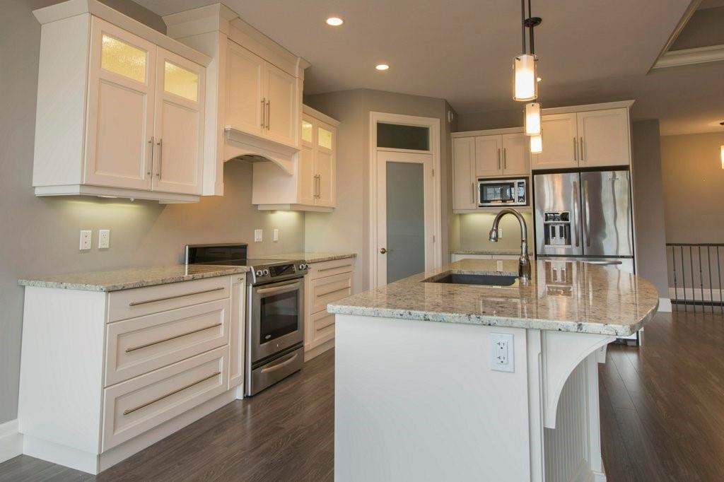 1062 MIKE WEIR Drive Unit# 80, Sarnia, Ontario, Canada