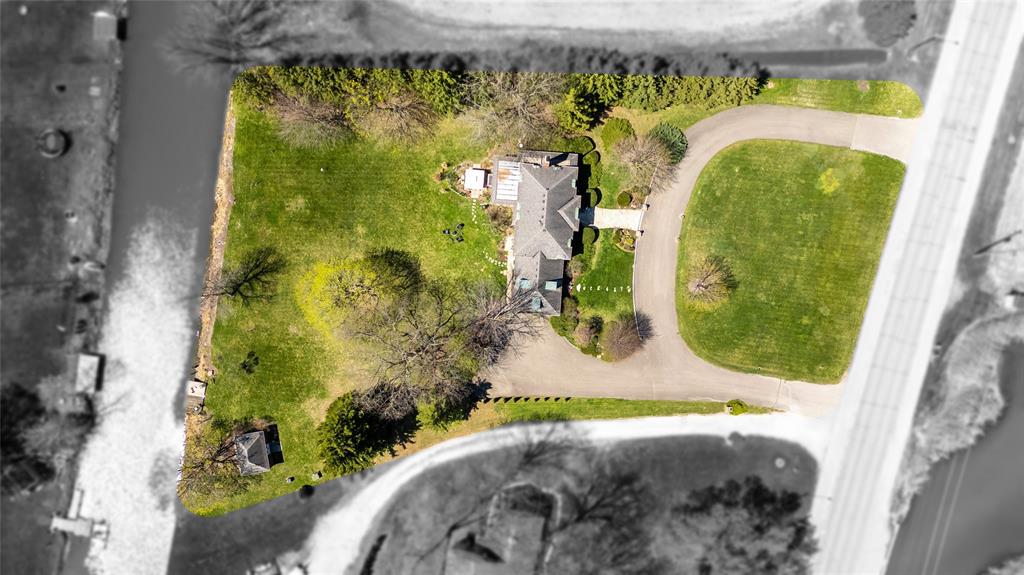 4731 ST CLAIR Parkway, Port Lambton, Ontario, Canada photo 4