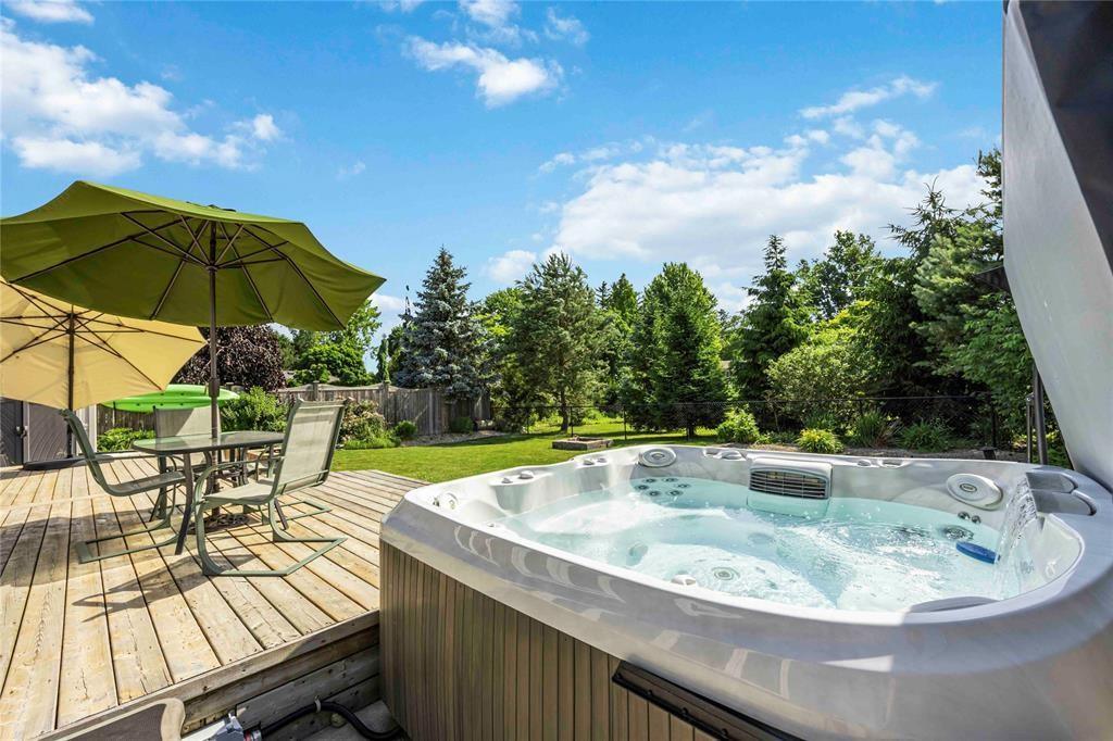 809 SECOND Crescent, Plympton-Wyoming, Ontario, Canada photo 10