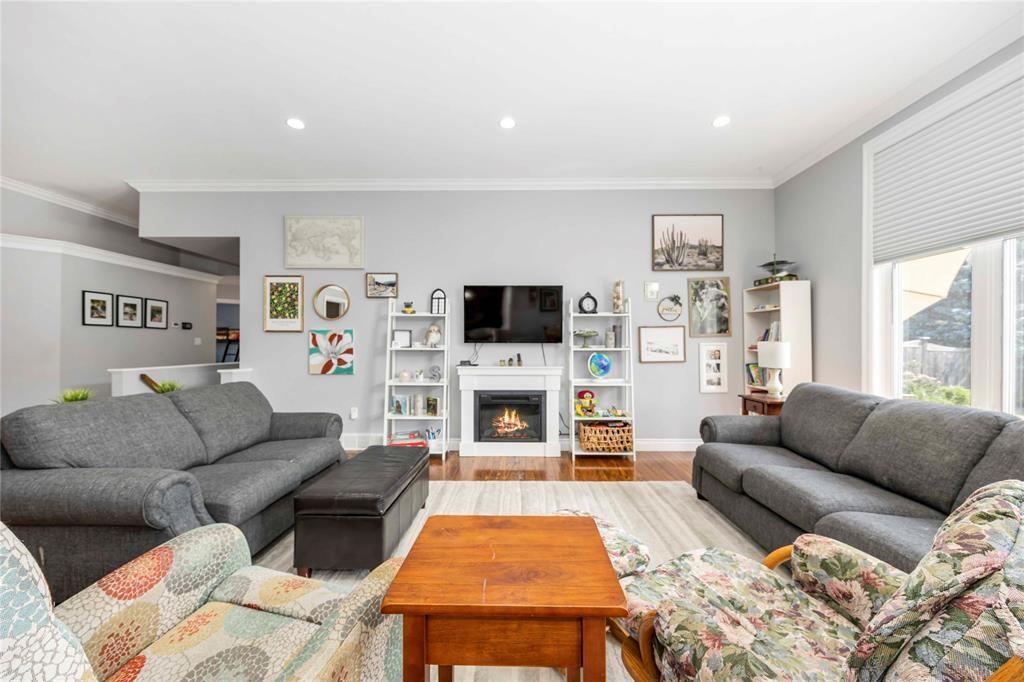 809 SECOND Crescent, Plympton-Wyoming, Ontario, Canada photo 17