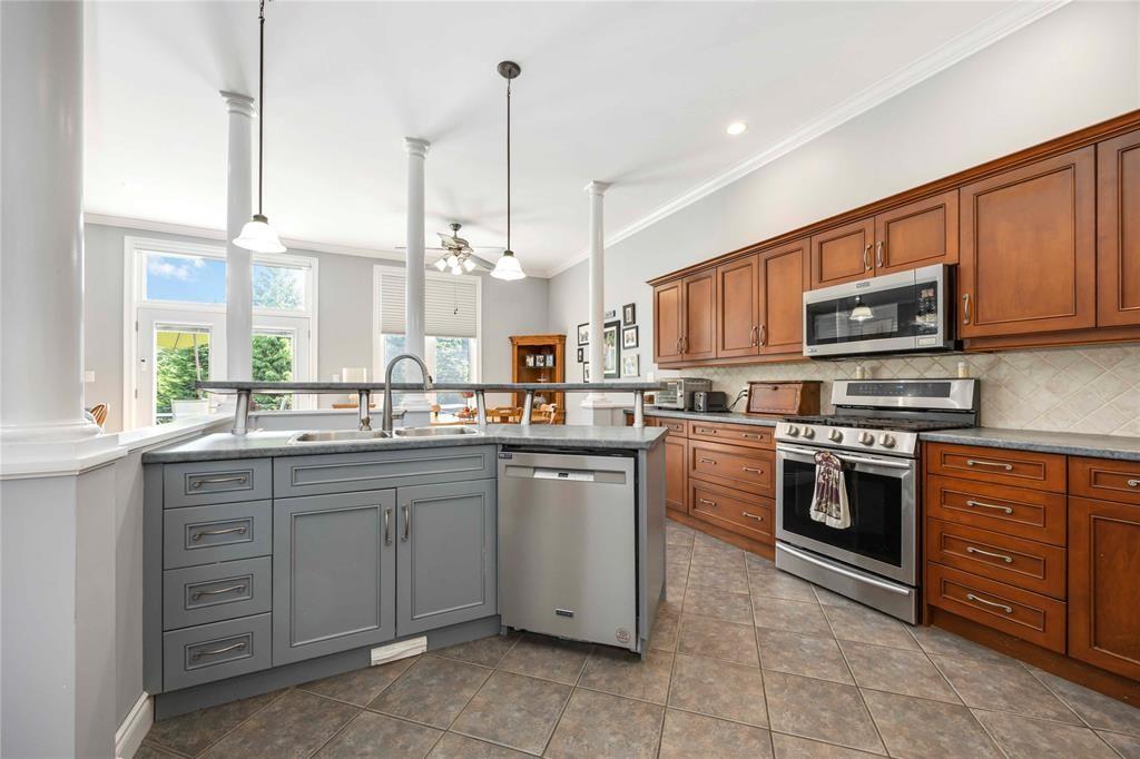 809 SECOND Crescent, Plympton-Wyoming, Ontario, Canada photo 22