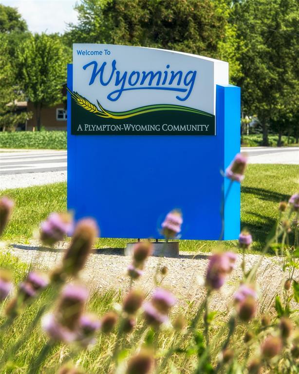 809 SECOND Crescent, Plympton-Wyoming, Ontario, Canada photo 40