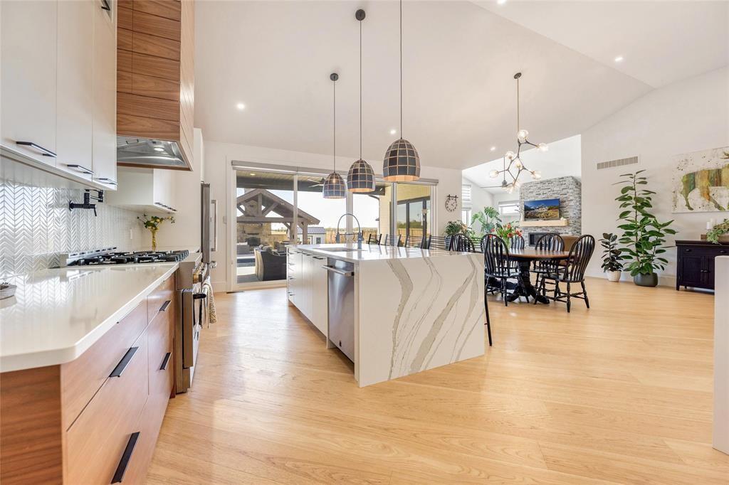 3661 EGREMONT Road, Plympton-Wyoming, Ontario, Canada photo 26