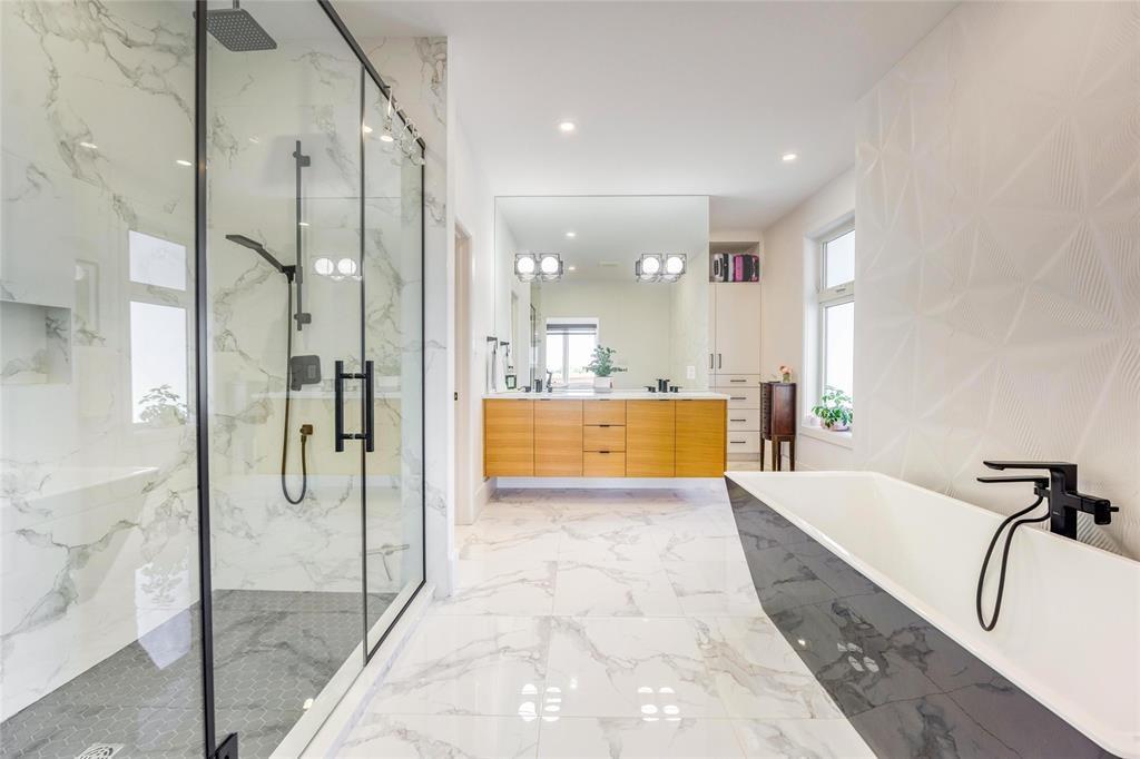 3661 EGREMONT Road, Plympton-Wyoming, Ontario, Canada photo 33