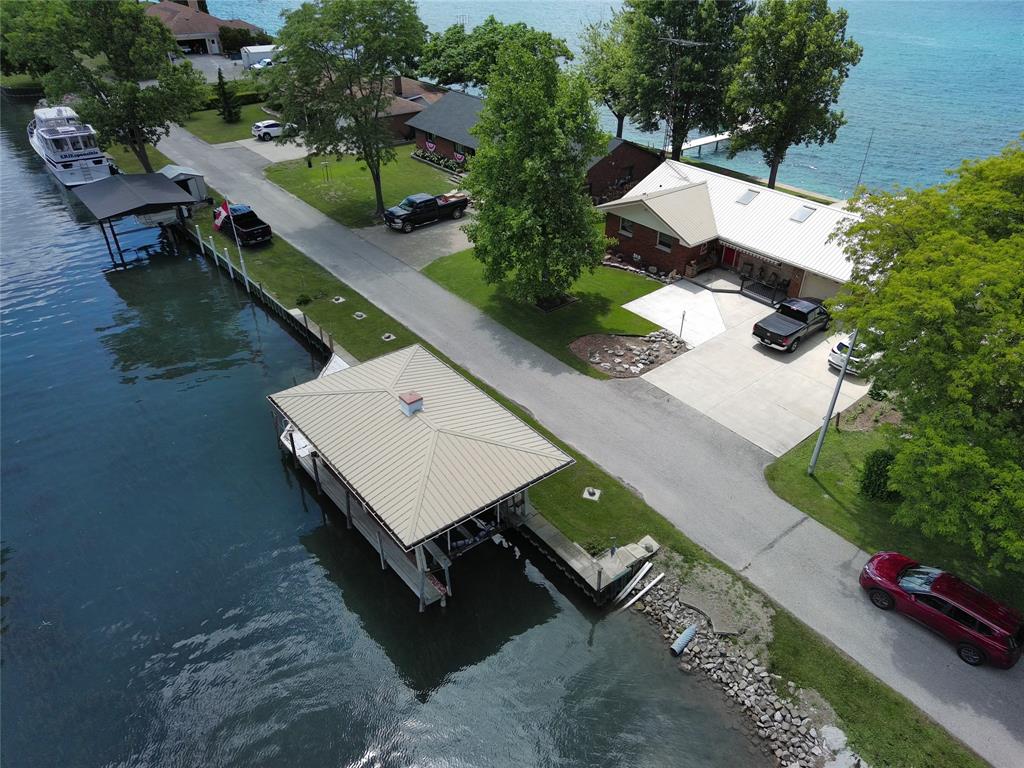 3957 SEAWAY Road, St. Clair, Ontario, Canada photo 1