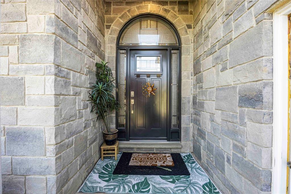 809 SECOND Crescent, Plympton-Wyoming, Ontario, Canada photo 6