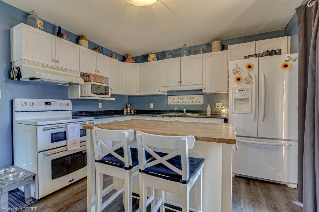 28 SIMSON Avenue, Simcoe, Ontario, Canada