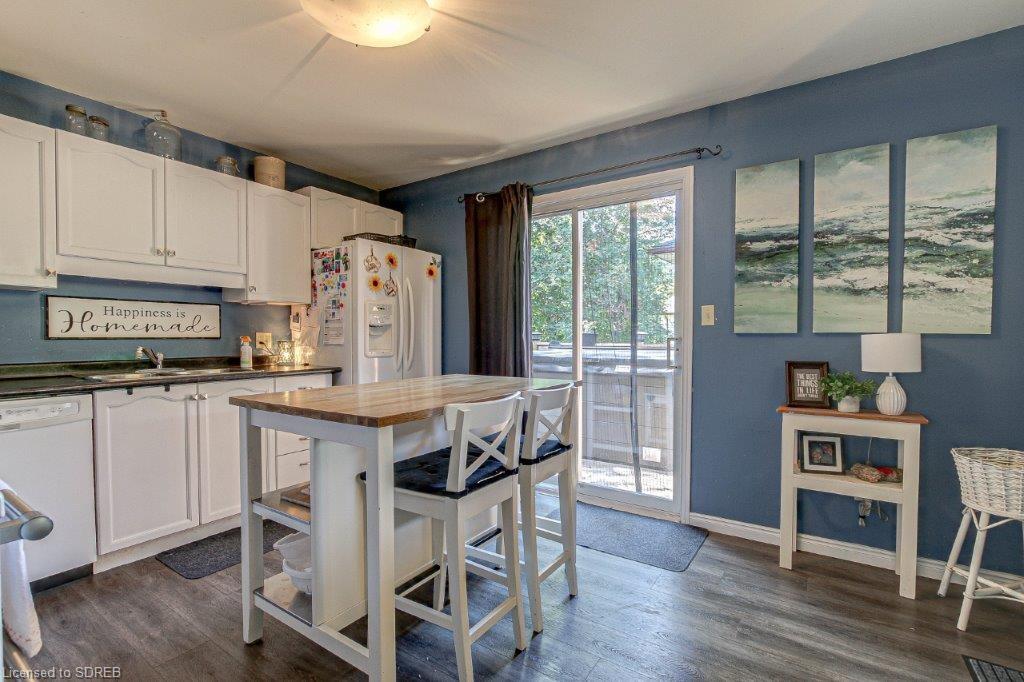 28 SIMSON Avenue, Simcoe, Ontario, Canada