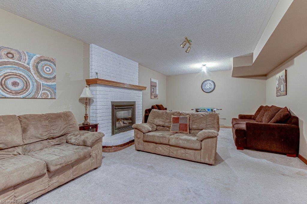 28 SIMSON Avenue, Simcoe, Ontario, Canada