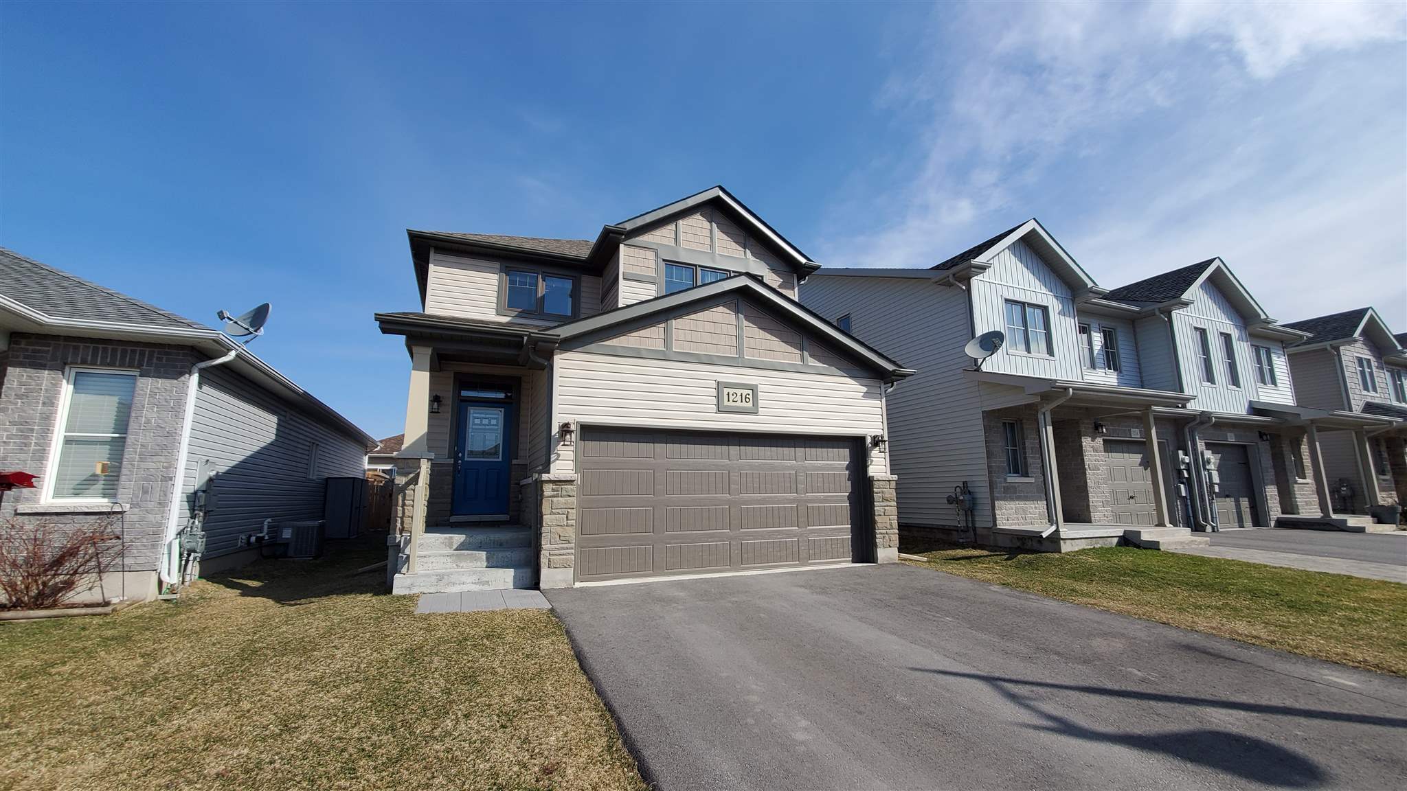 1216 Carfa Crescent, Kingston Ontario, Canada