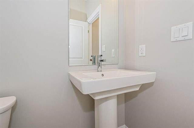 Lot 16 - 935 Bridgemill Court, Kitchener Ontario, Canada