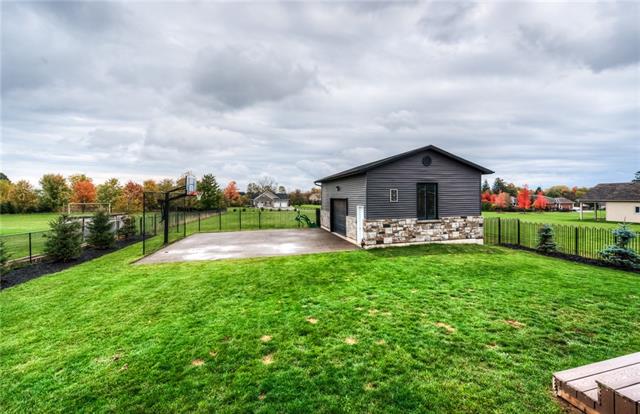 243 PERTH Street, New Hamburg Ontario, Canada