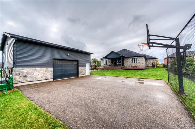 243 PERTH Street, New Hamburg Ontario, Canada