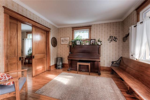 60 WEBER Street, New Hamburg Ontario, Canada