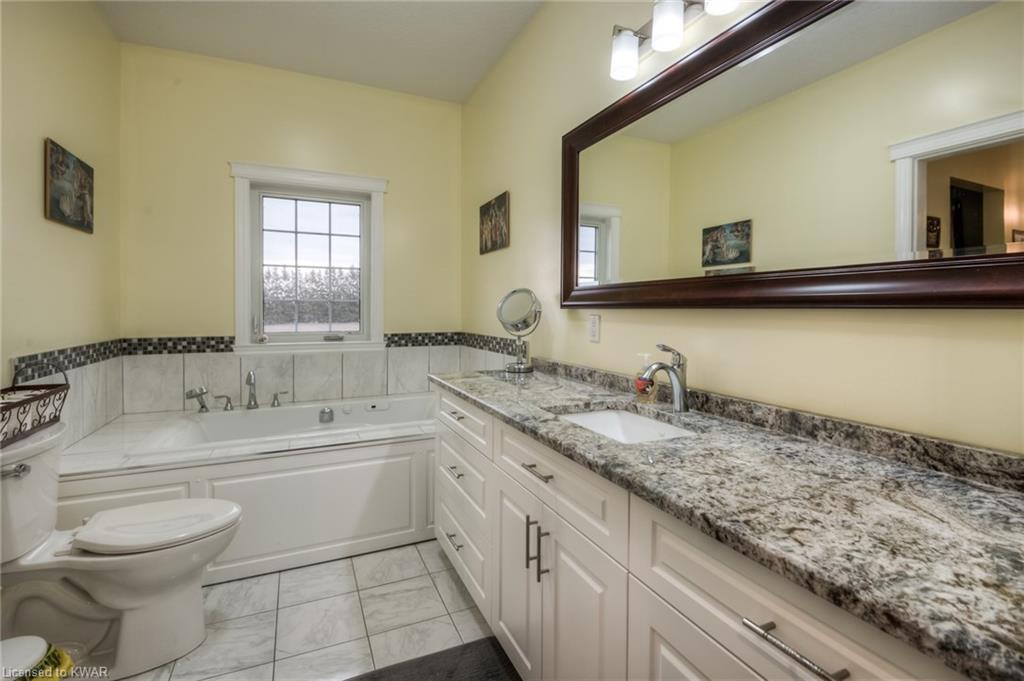 4003 ROAD 104 ., New Hamburg Ontario, Canada