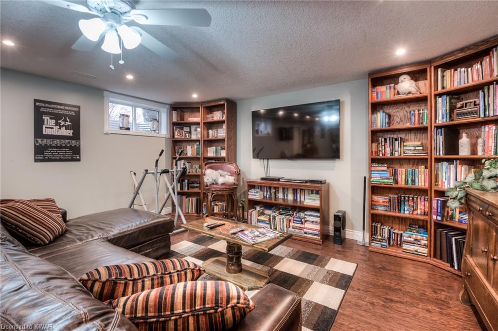 4003 ROAD 104 ., New Hamburg Ontario, Canada